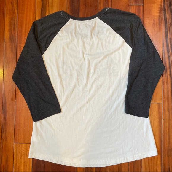 Natural Reflections Merry & Bright Raglan TShirt Women's XL Christmas White Gray - Picture 2 of 5
